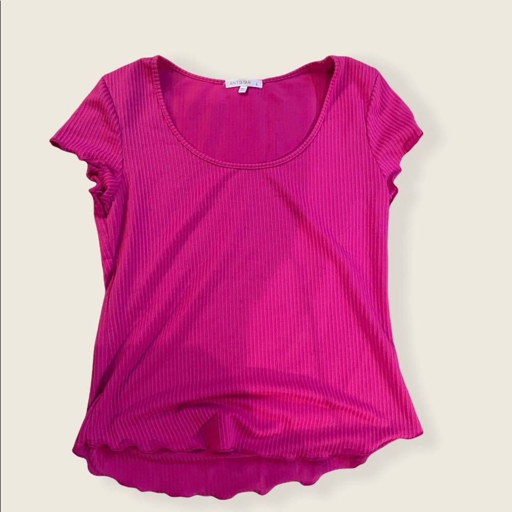 Ribbed Hot Pink Tee size: Large